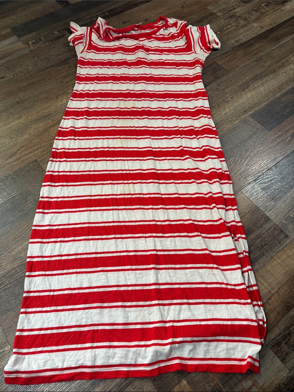 Old Navy Red and White Striped Tee Shirt